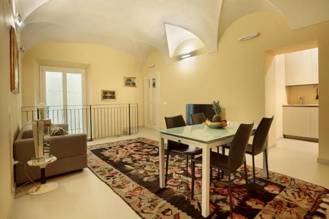 Charming Apartment In Parma/ Teatro Regio / Wifi Exterior foto
